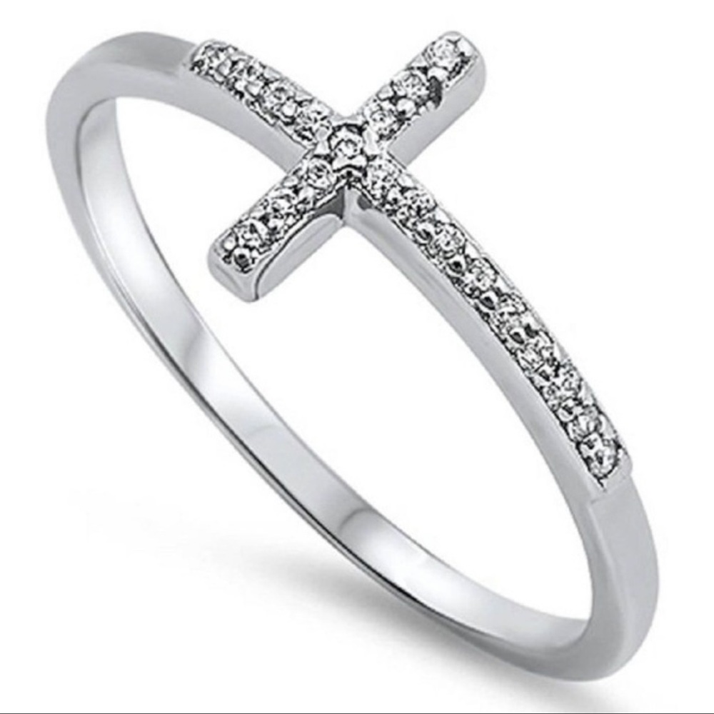 Gorgeous Cross Ring